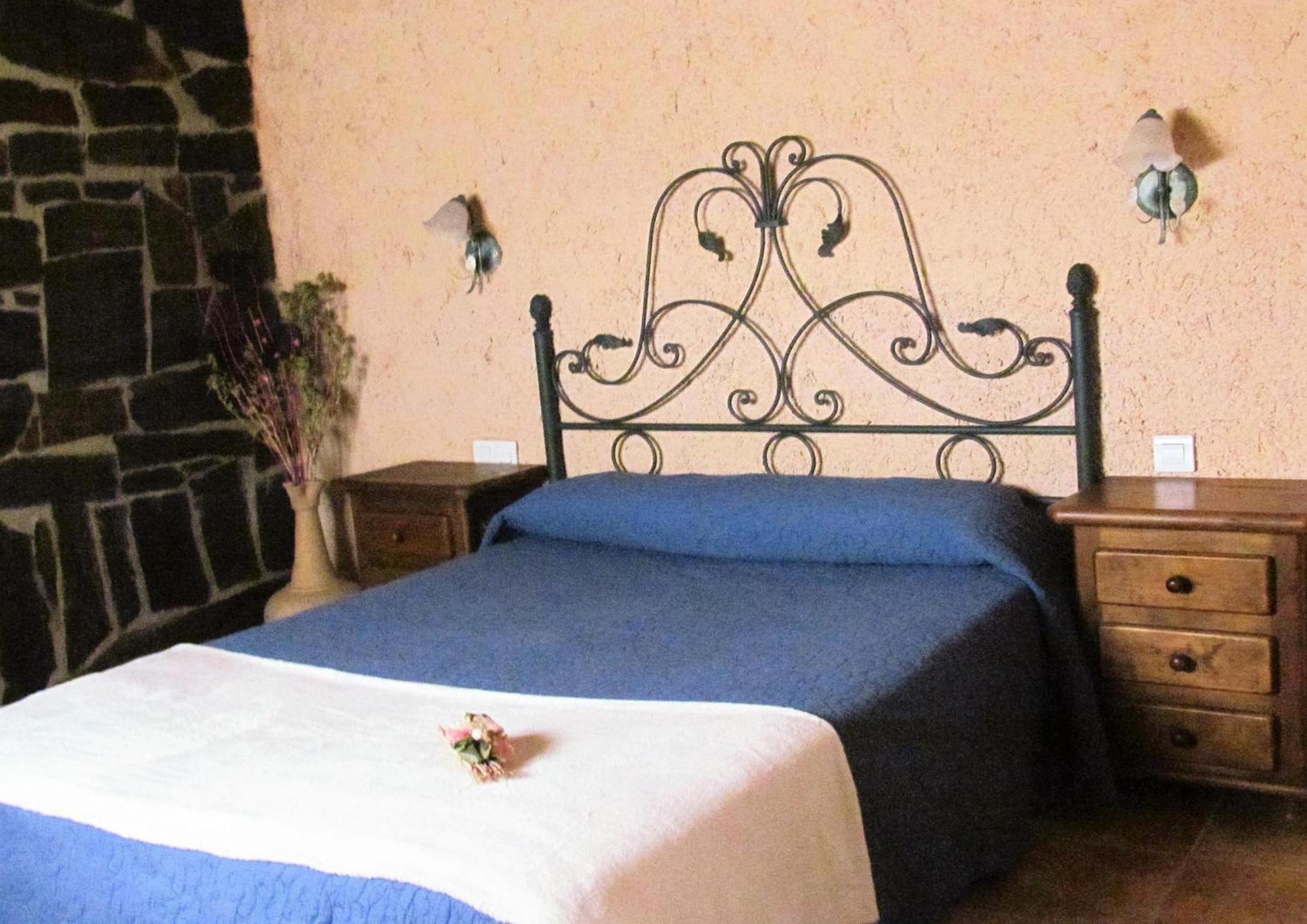 Apartamentos Rurales Azabal ภายนอก รูปภาพ
